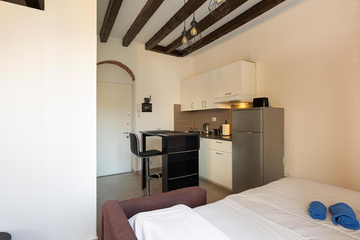 Appartamento Superb Loft NavigliComfy&Relax Milano Esterno foto