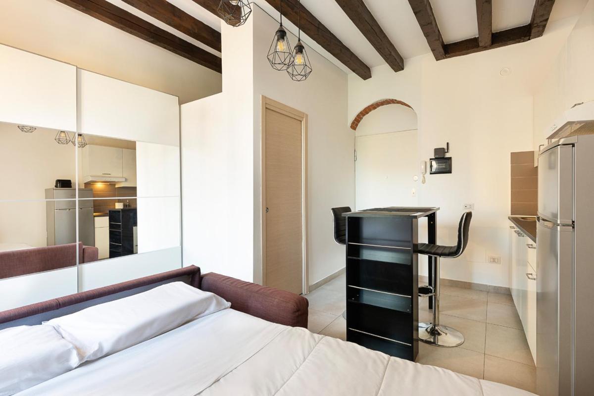 Appartamento Superb Loft NavigliComfy&Relax Milano Esterno foto